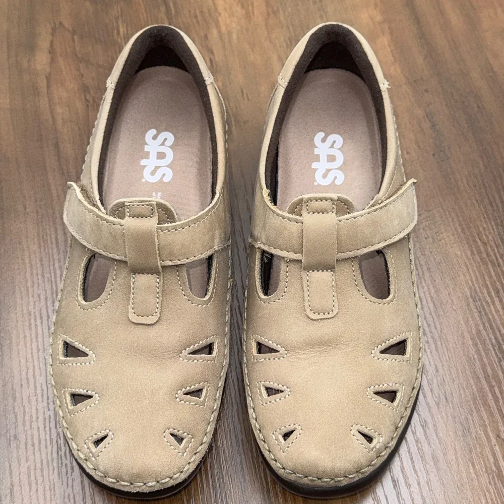 SAS San Antonio Shoes Roamer Leather T-Strap Comfort Mary Jane Loafers Size 4 M